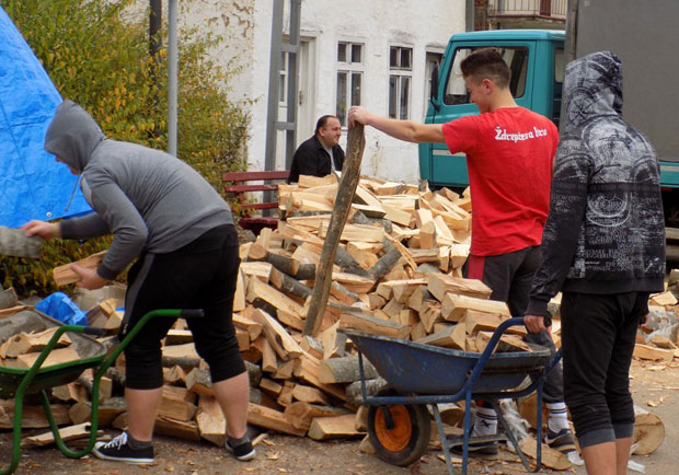 ЦРНОТРАВЦИ, ЧУВЕНИ НЕИМАРИ: Изградили Југу, прети им нестајање
